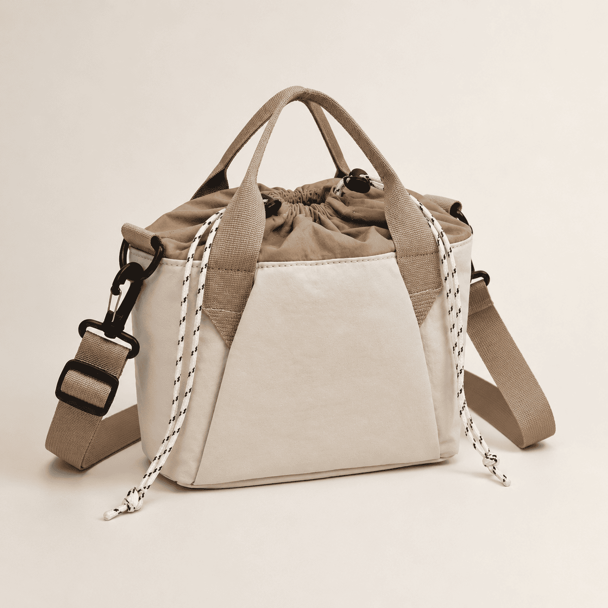 Bolso Noruli Daily Mini color Duna beige, pequeño y compacto para mujer